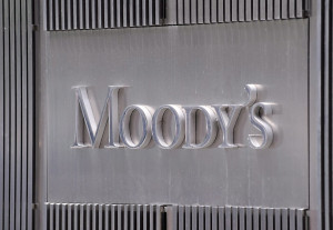 Moody’s: H ΕΚΤ δεν αποκλείει να συσταθούν «κακές τράπεζες» για να αποφευχθούν χρεοκοπίες