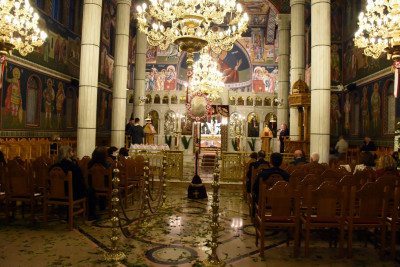 Θεσσαλονίκη: Προς τον εισαγγελέα έξι ιερείς που τέλεσαν την Ανάσταση μετά τις 21:00