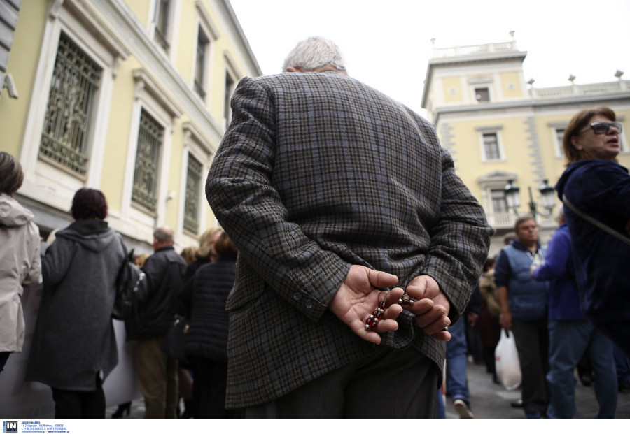 Συντάξεις: Έρχονται αναδρομικά σε έως και 40.000 συνταξιούχους, αναλυτικά οι κατηγορίες
