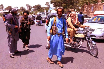 Αφγανιστάν: Στα χέρια των Ταλιμπάν και η Καμπούλ – «Ειρηνικά» η μετάβαση της εξουσίας, παραιτείται η κυβέρνηση (βίντεο, εικόνες)