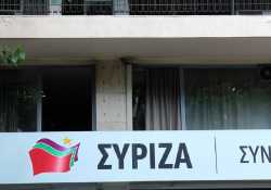Συνεχίζεται η κόντρα ΣΥΡΙΖΑ - ΝΔ για το «Μητρώο Στελεχών»