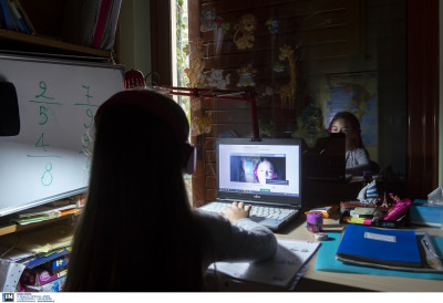 Υπουργείο Παιδείας: Ο ΣΥΡΙΖΑ διαστρεβλώνει την πραγματική εικόνα για την τηλεκπαίδευση