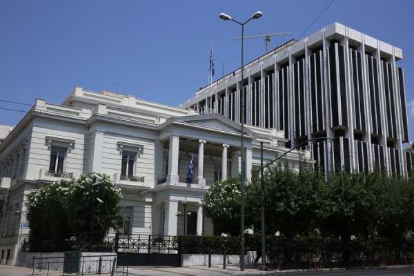 Συνεργασία Ελλάδας – Κύπρου για θέματα αποδήμων