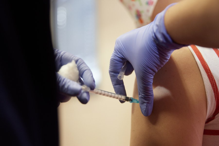 Υποχρεωτικός ο εμβολιασμός από τα 14 στην Αυστρία