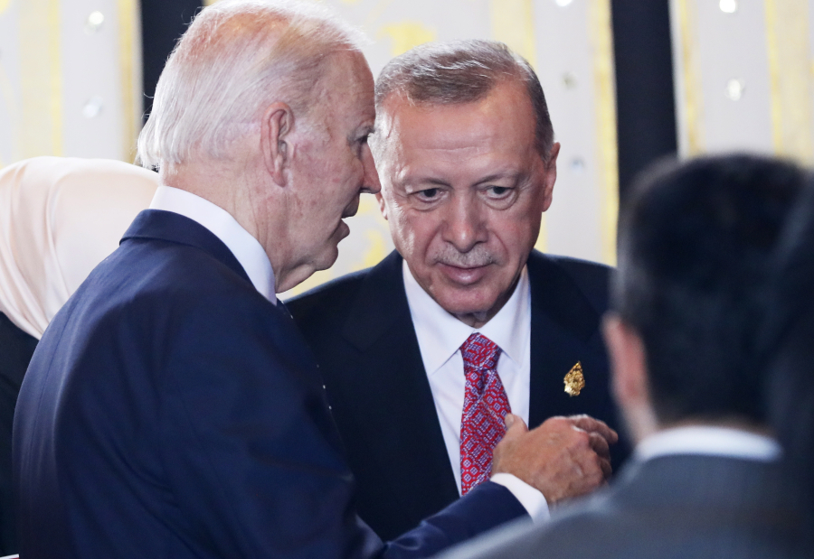 Πιθανή συνάντηση Ερντογάν - Μπάιντεν στη Σύνοδο Κορυφής του ΝΑΤΟ