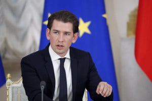 Αυστριακός Καγκελάριος σε Μητσοτάκη: «Να μη γονατίσει η Ελλάδα μπροστά στον Ερντογάν»