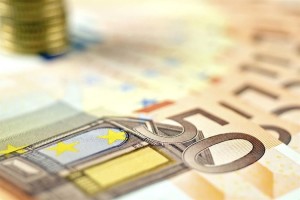 Προϋπολογισμός 2018: Αυξήσεις φόρων 951 εκατ. ευρώ και περικοπές δαπανών άνω των 2,1 δισ. ευρώ