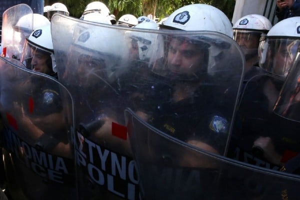 Αστυνομικοί Θεσσαλονίκης: Δολοφονική η επίθεση στην κλούβα των ΜΑΤ