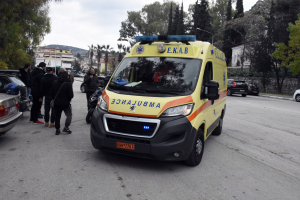 Σοκ στο Ναύπλιο με παρ&#039; ολίγον τραγωδία: Πατέρας πυροβόλησε τον γιο του
