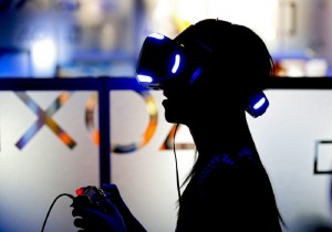 Facebook: Νέα αυτόνομη συσκευή εικονικής πραγματικότητας
