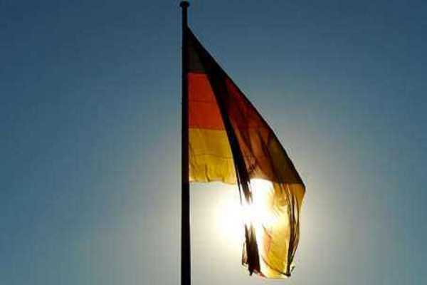 Γερμανία: Ένας φορολογικός «παράδεισος» που κουνάει το δάχτυλο