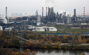 Η Μόσχα ετοιμάζει «απάντηση» για το πλαφόν στο ρωσικό πετρέλαιο