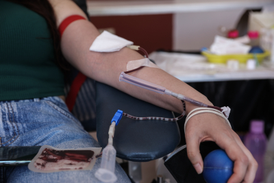 Άμεση ανάγκη αιμοδοσίας για τους τραυματίες της σύγκρουσης στα Τέμπη- Δείτε που μπορείτε να δώσετε αίμα