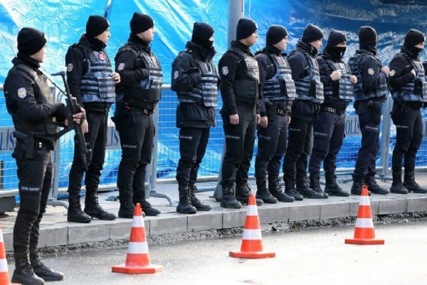 Συλλήψεις πέντε υπόπτων για σχέσεις με το ΙSIS στην Τουρκία
