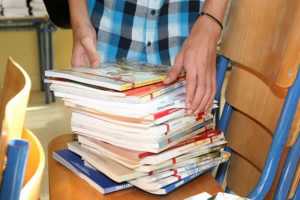 Δωρεάν τα ξενόγλωσσα σχολικά βιβλία σε μαθητές απο τον δήμο Ηρακλείου Αττικής
