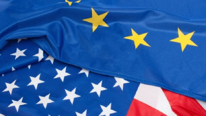 Ξεκίνησε ο εμπορικός πόλεμος ΗΠΑ - ΕΕ: Δασμοί κατά ευρωπαϊκών προϊόντων - Οργή από τις Βρυξέλλες