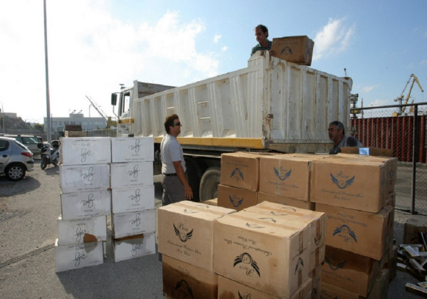 Κατασχέθηκαν 2 κιλά ακατάλληλες ζωοτροφές στον Πειραιά