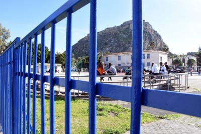Aύξηση των κρουσμάτων με το άνοιγμα των σχολείων «βλέπει» ο Στέλιος Λουκίδης