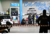 Νίκαια: Ένας νεκρός από πυροβολισμούς σε βενζινάδικο - Συναγερμός στην ΕΛ.ΑΣ για πιθανότητα μαφιόζικου χτυπήματος