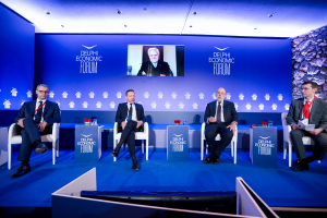 Φόρουμ Δελφών-Στουρνάρας: «Ισχυρό ευρώ με βαθύτερη ενοποίηση στην Ευρώπη»