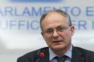 Ρ. Γκουαλτιέρι: Το θετικό κλείσιμο της αξιολόγησης θ’ ανοίξει το δρόμο για το χρέος