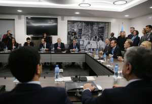 Κυπριακό: Στο τραπέζι η διακυβέρνηση, η ΕΕ και η οικονομία