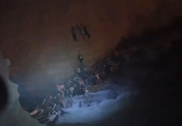 Τραγωδία στην Μυτιλήνη: Τουλάχιστον 15 μετανάστες νεκροί μετά από ναυάγιο -Όλες γυναίκες (βίντεο)