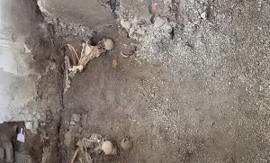 Νέα εντυπωσιακή ανακάλυψη στην αρχαία Πομπηία: Βρέθηκαν δύο σκελετοί που είχαν κρυφτεί σε... φούρνο