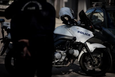 Βόλος: Καταδίωξη «θρίλερ» τα ξημερώματα, 63χρονος οδηγούσε αντίθετα στην εθνική οδό