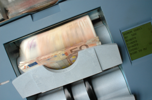 ΕΚΤ: Άνοδος στις αποδόσεις των ομολόγων και του ευρώ