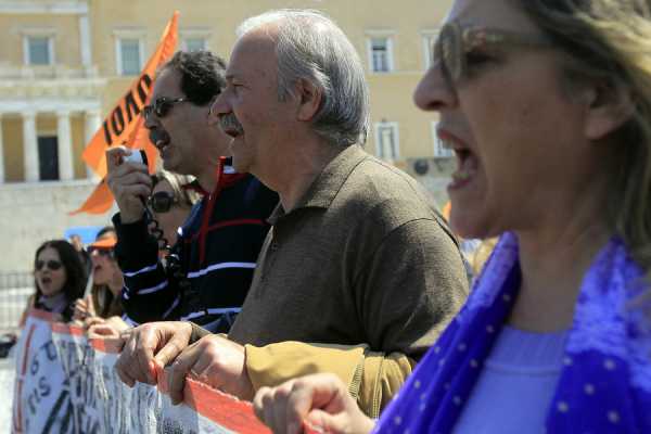 Νέα 48ωρη απεργία αποφάσισαν τα συνδικάτα