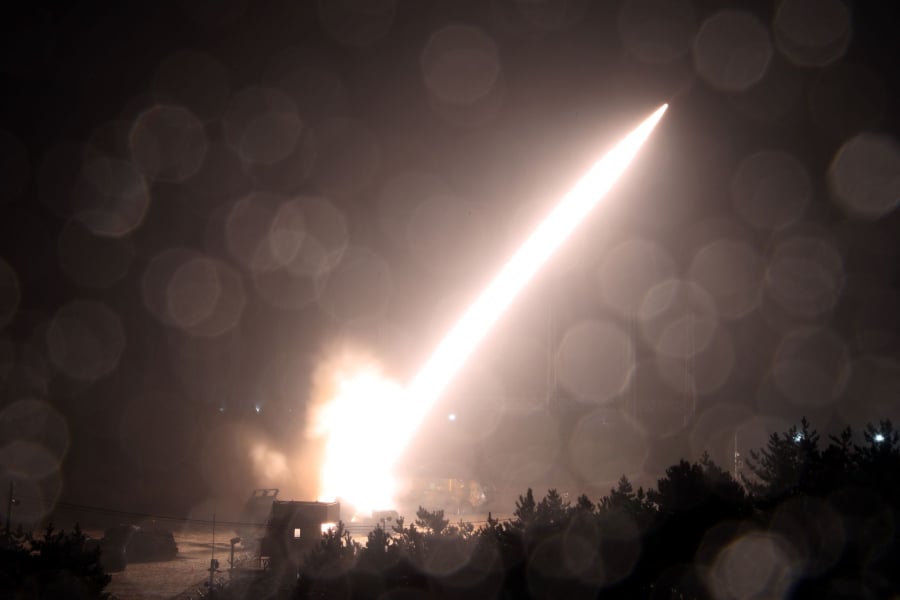 Νέα εκτόξευση βαλλιστικών πυραύλων από την Βόρεια Κορέα