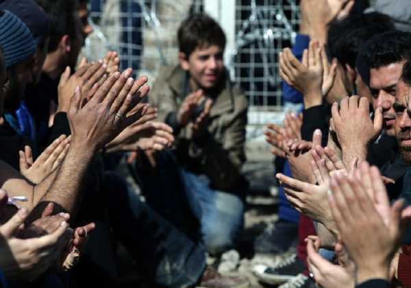 Ξεκινάει η προκαταγραφή αιτούντων άσυλο σε Αθήνα και Θεσσαλονίκη