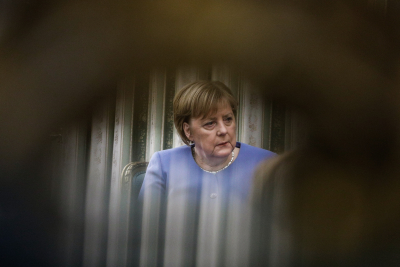 Ουκρανία: Το 51% των Γερμανών θέλει τη Μέρκελ ως διαμεσολαβήτρια στην κρίση
