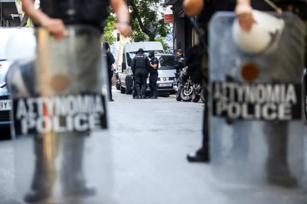 ΕΛΑΣ: 135 συλλήψεις την Τετάρτη σε εξόρμηση της Άμεσης Δράσης (vid)
