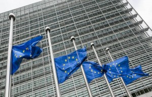 Η Ε.Ε. επιβάλλει δασμούς στις εισαγωγές κάποιων προϊόντων χάλυβα από την Κίνα