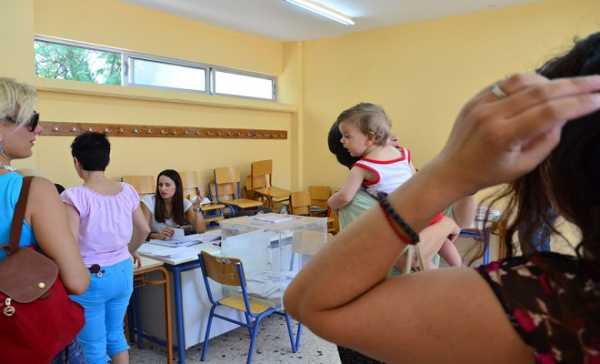 Δύο νέες δημοσκοπήσεις δίνουν ντέρμπι ΣΥΡΙΖΑ - ΝΔ στις εκλογές