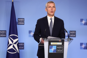 Διπλωμάτης ΝΑΤΟ για αποχώρηση Στόλτενμπεργκ: «Ήρθε η ώρα για φρέσκο αέρα», τα ονόματα που παίζουν στο «τραπέζι»