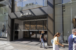Μείωση ενοικίου ζητούν τα καταστήματα Zara και άλλες εταιρείες