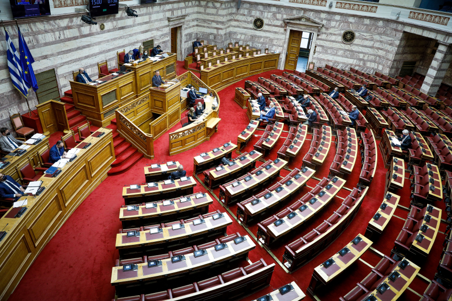 Την Πέμπτη 7/10 η συζήτηση στη Βουλή για την αμυντική συμφωνία Ελλάδας-Γαλλίας