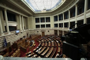 Την Τρίτη κατατίθεται στη Βουλή το πολυνομοσχέδιο με τα προαπαιτούμενα
