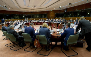 Κορονοϊός: Το Ecofin κάλεσε τις τράπεζες να στηρίξουν τα νοικοκυριά και τις επιχειρήσεις