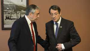 Κυπριακό: Αναστασιάδης και Ακιντζί συναντώνται σε δείπνο υπό την αιγίδα του ΟΗΕ