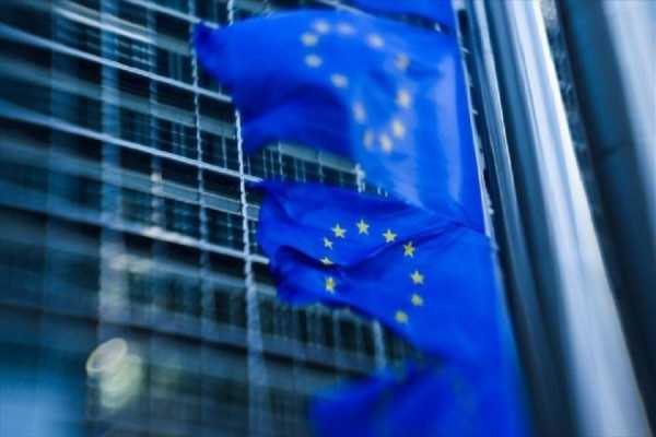 «Τέστ» ευρωσκεπτικισμού το σημερινό δημοψήφισμα στην Ολλανδία για τη σύνδεση ΕΕ - Ουκρανίας