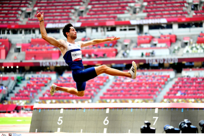 Ολυμπιακοί Αγώνες: «Χρυσός» ο Μίλτος Τεντόγλου στο μήκος, «πέταξε» στα 8,41 στο τελευταίο του άλμα (βίντεο)