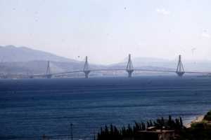 Άνοιξε η γέφυρα Ρίου– Αντιρρίου