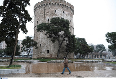 Θεσσαλονίκη: Τι σημαίνει η σταθερότητα του ιικού φορτίου στα λύματα για την επανεκκίνηση δραστηριοτήτων