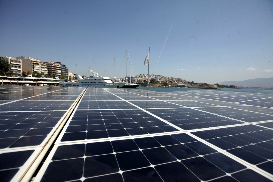 Ετοιμάζεται πρόγραμμα ΕΣΠΑ για ηλιακά πάνελ, νέα επένδυση στη Θεσσαλονίκη με 500 θέσεις εργασίας