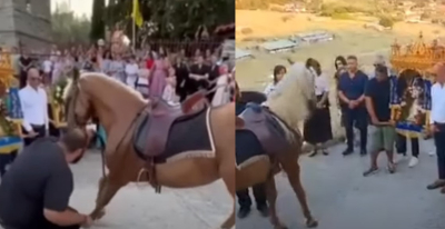 Άλογα «προσκυνούν» εικόνες σε πανηγύρι στον Τύρναβο, οργή στο διαδίκτυο (βίντεο)