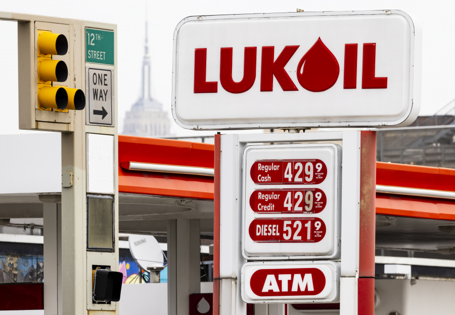 Παραιτήθηκε ο πρόεδρος της ρωσικής Lukoil γιατί διαφωνεί με τον πόλεμο στην Ουκρανία